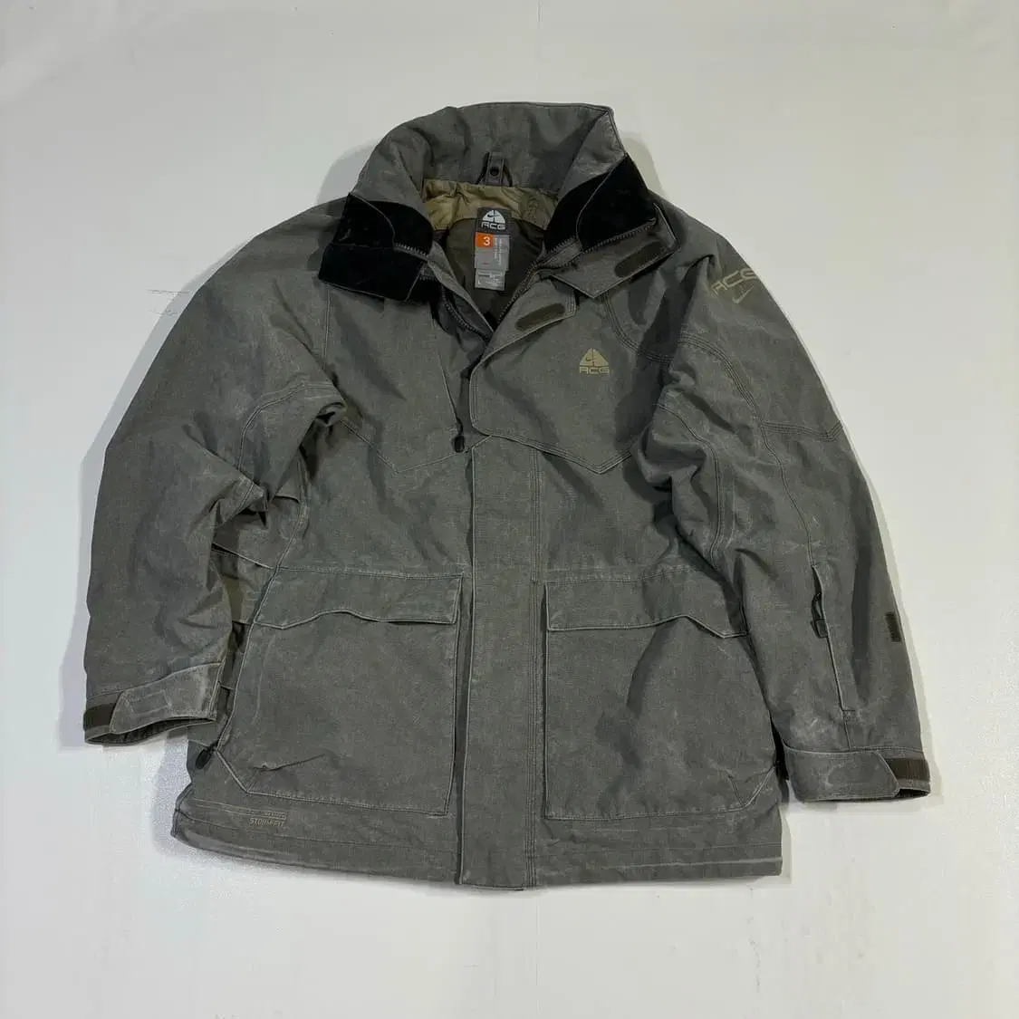 100 Nike ACG Goffcore Charcoal Work Jacket