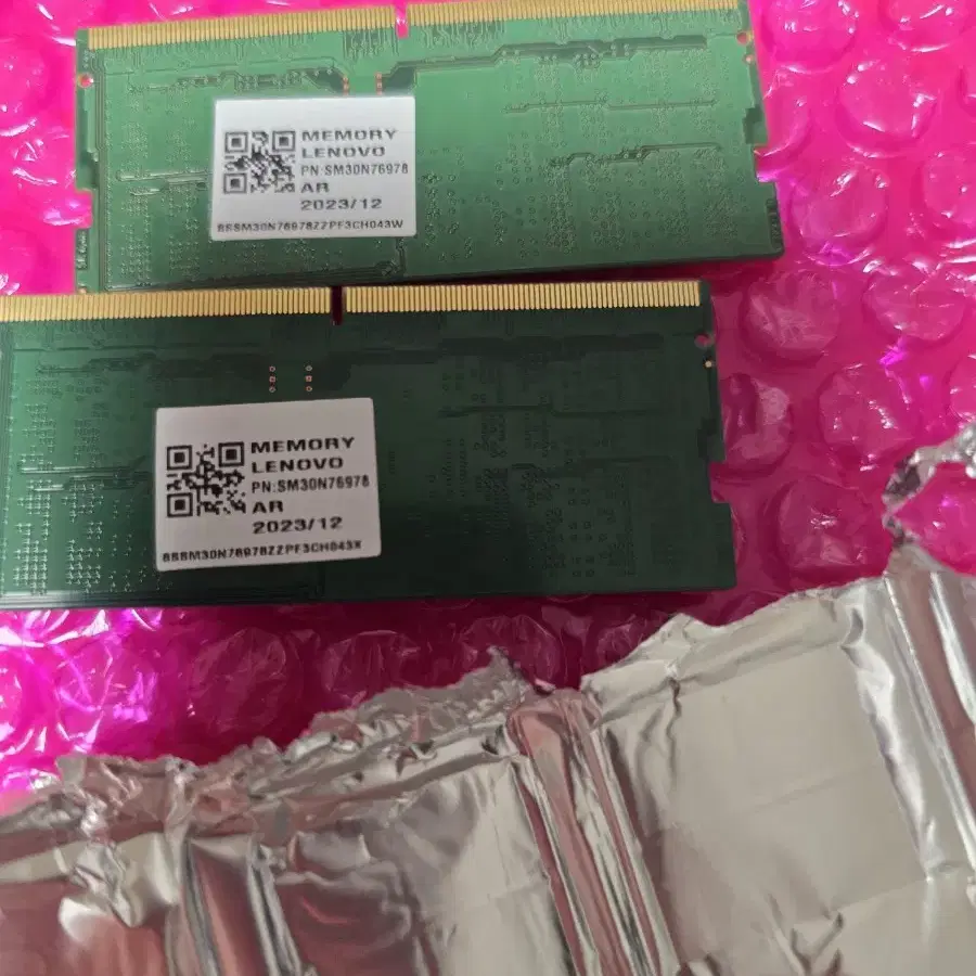 하이닉스 DDR5 RAM 노트북용 16X2 32GB 판매합니다.