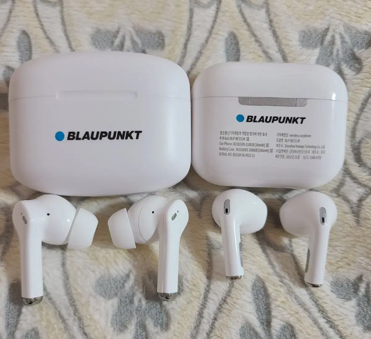 독일 BLAUPUNKT 이어폰 2개같이 드릴게요