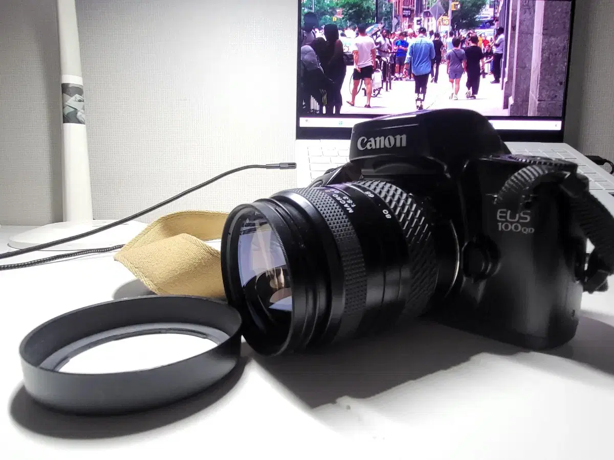 작례O) 캐논 eos 100qd +2880 렌즈 팝니다