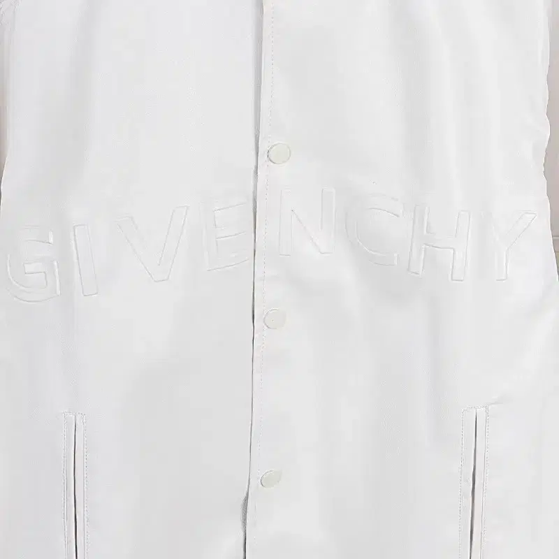 GIVENCHY 오돌토돌 압인 로고 야구점퍼 가죽 재킷{M사이즈}