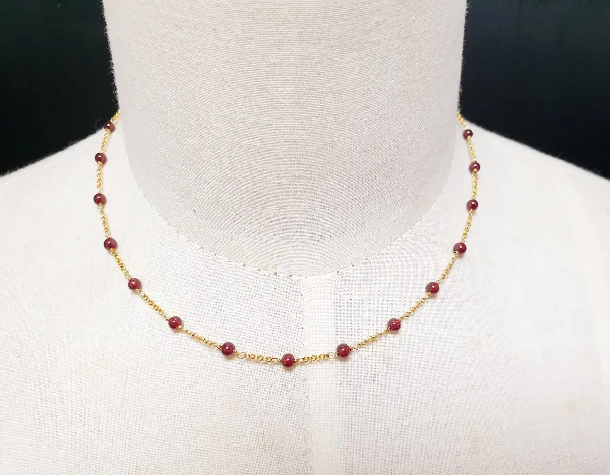 Almendine Garnet Chain Necklace