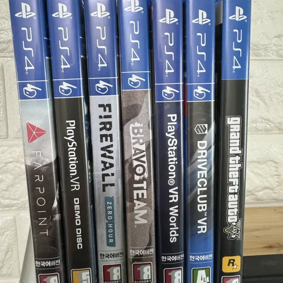 PS4 +VR셋트 일괄로 팝니다