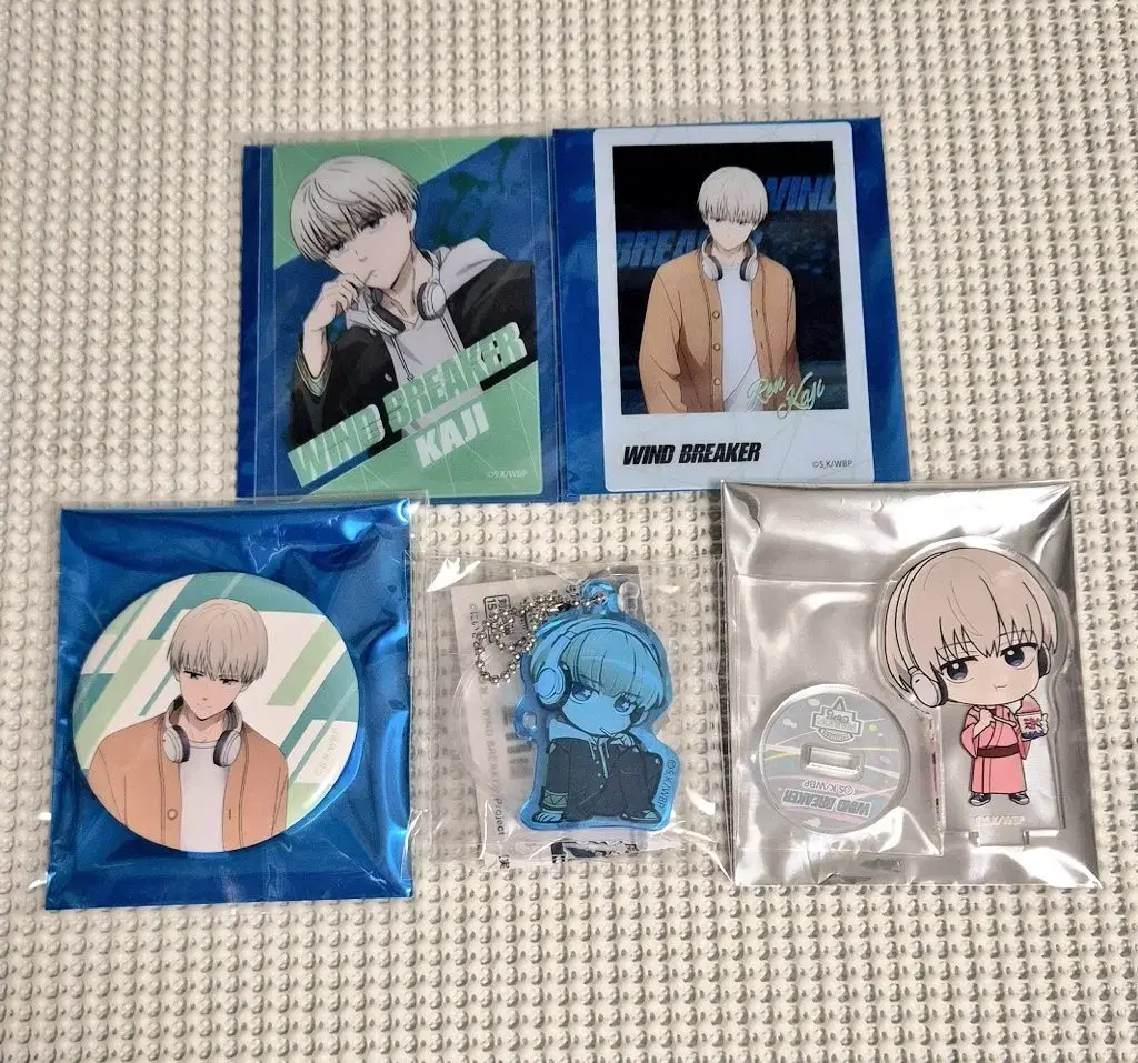 Winbre Kaji ren merchandise set