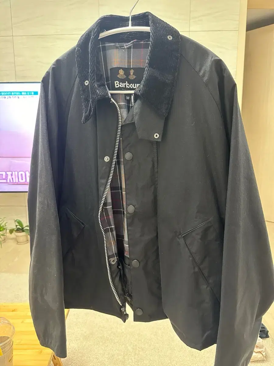 Barbour Transport Black 36