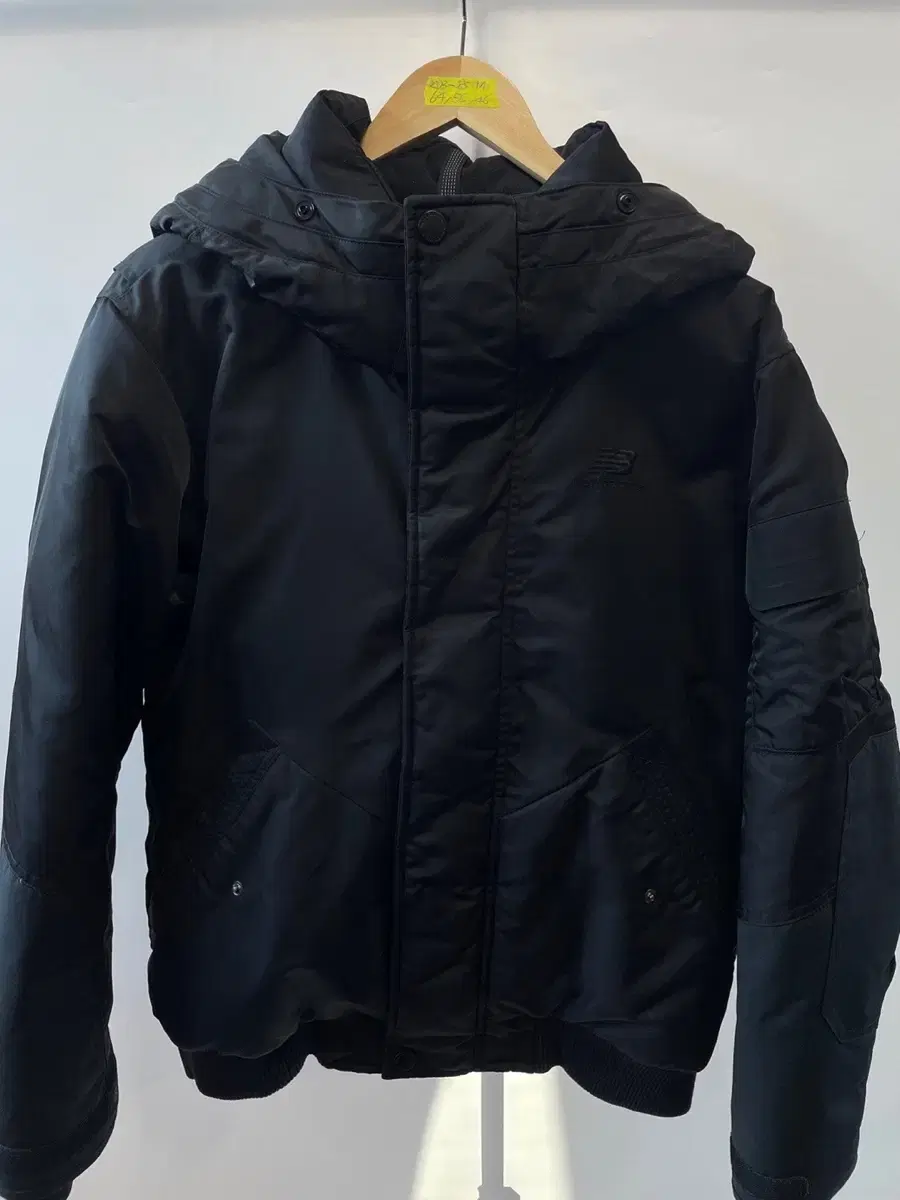 [Genuine/M] New Balance Duck Down Black Puffer Padding