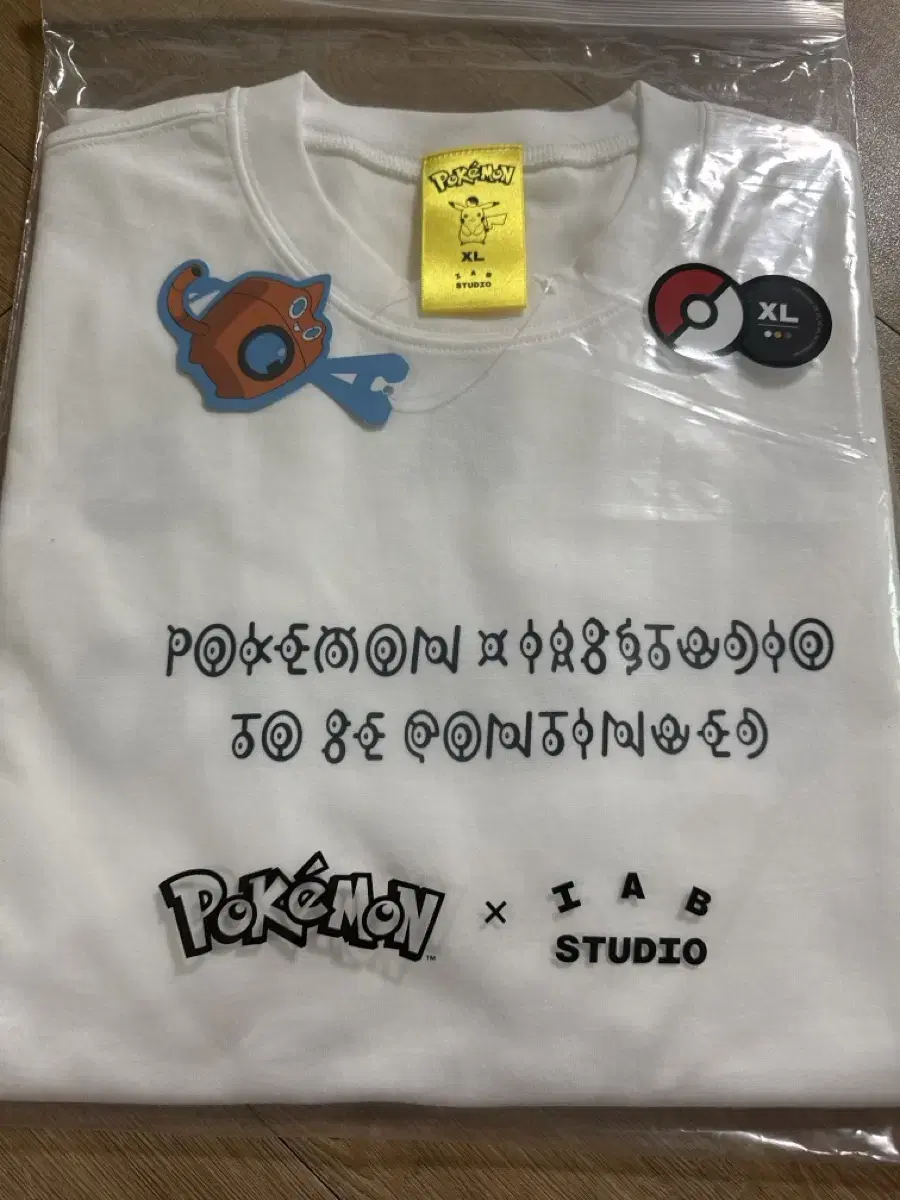 iApps x Pokemon Annon T-Shirt XL New