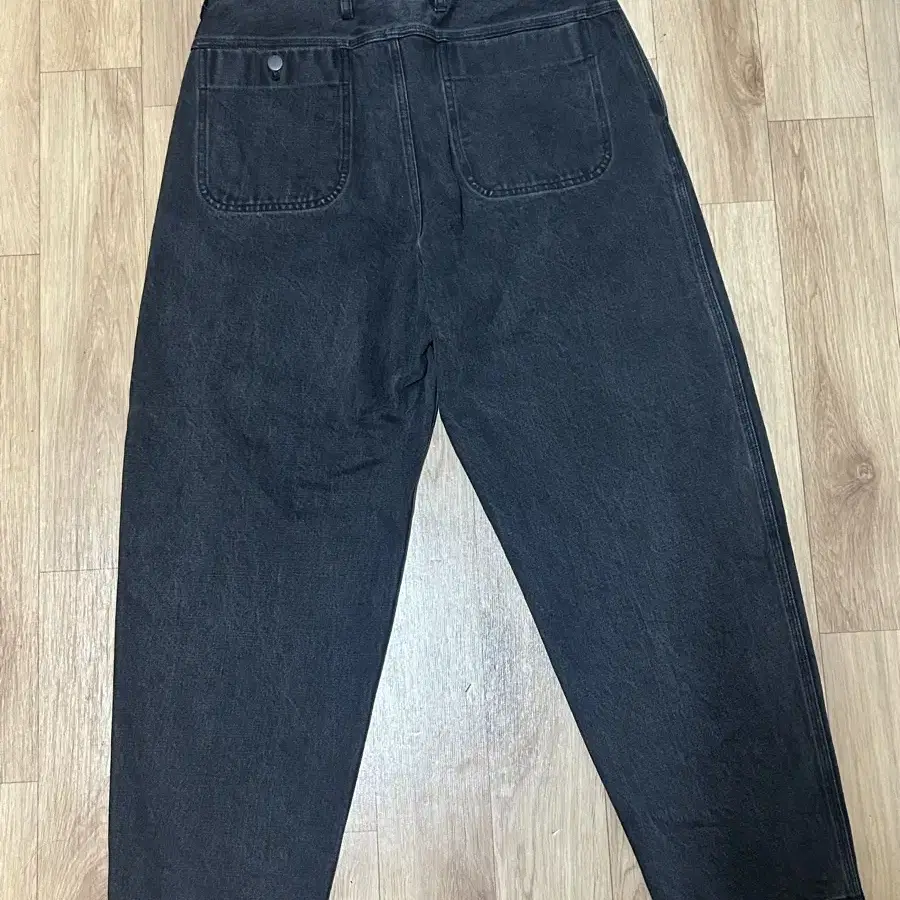 Kontor denim tapered pants 3