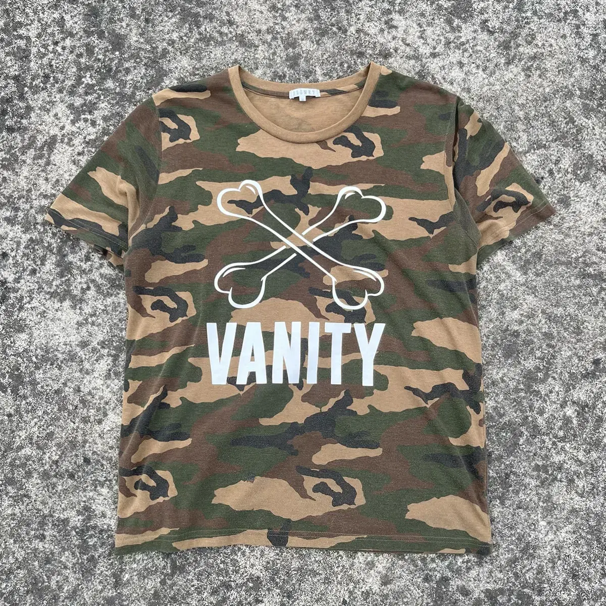 BONE CAMO T