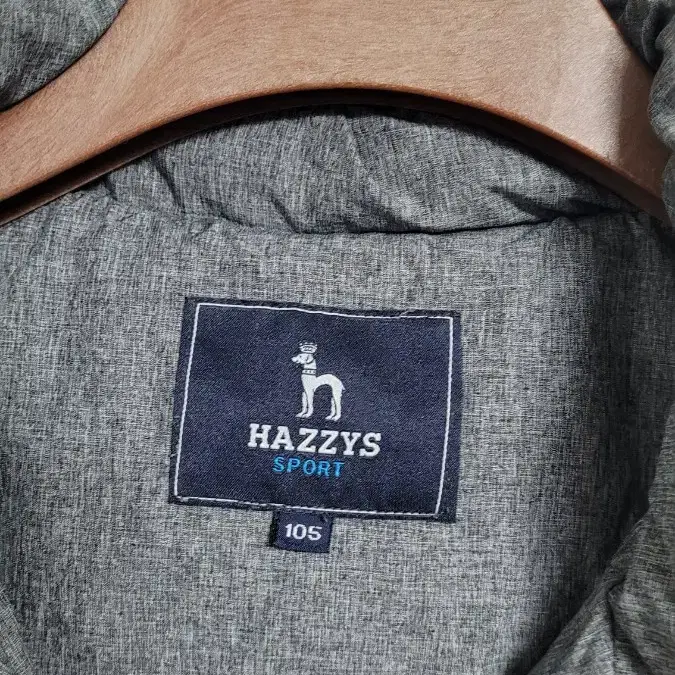 [105]HAZZYS 챠콜그레이X레드로고 남성골프웨어 패딩조끼 XL