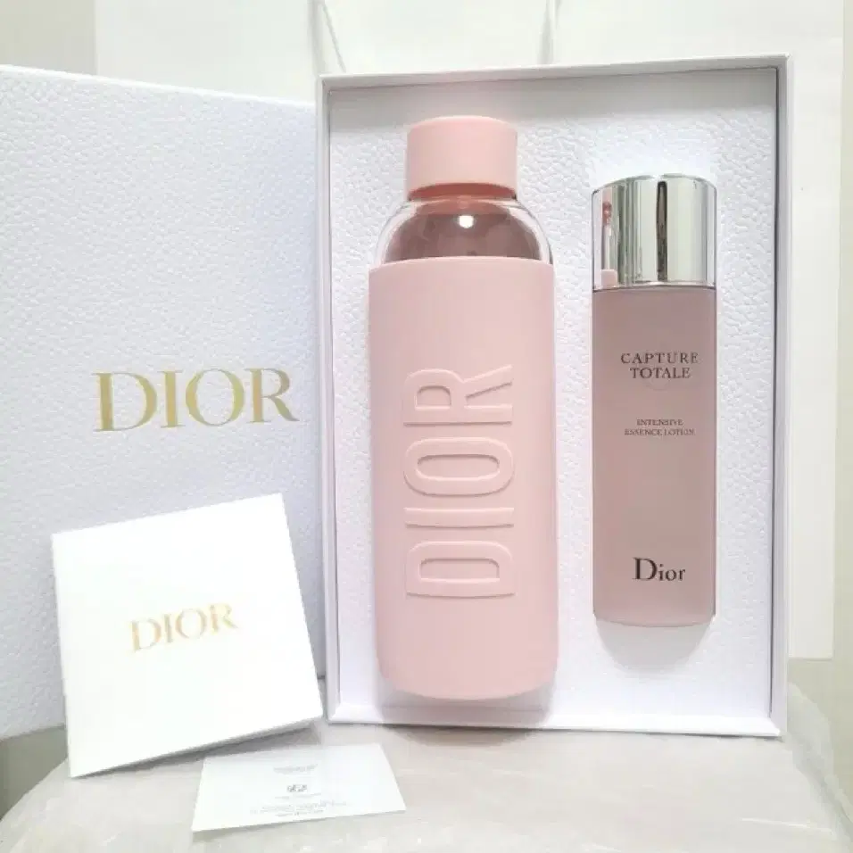 Dior 뷰티 핑크보틀 텀블러 물병 새제품