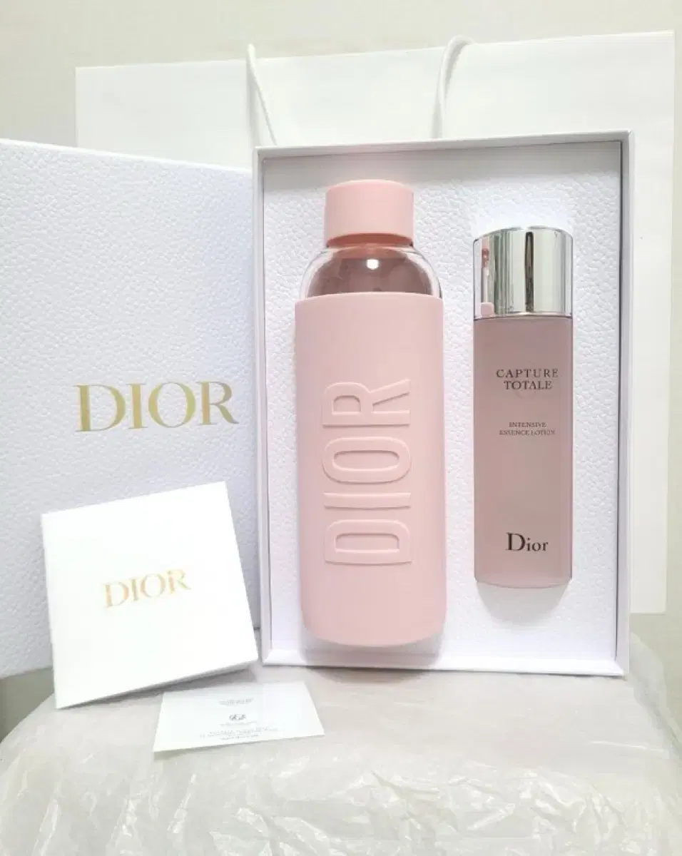 Dior 뷰티 핑크보틀 텀블러 물병 새제품