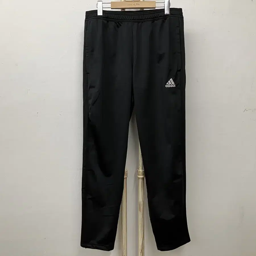 2 아디다스(adidas) 츄리닝 바지 XL(105)