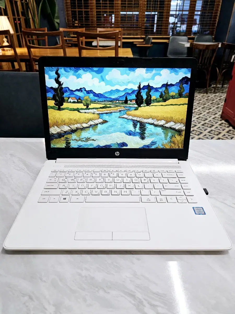 HP 화이트 고성능 사무용 노트북(8GB,256GB)