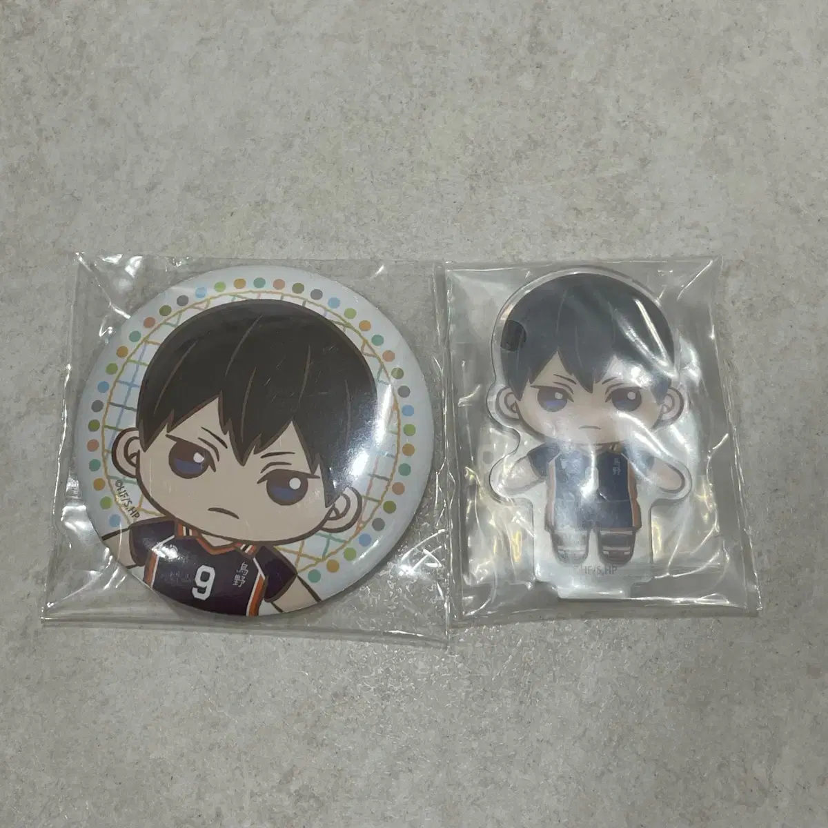 Haikyuu Sega Lucky Kuji First Lottery D E Prize Kageyama Acrylic Stand Can Badge