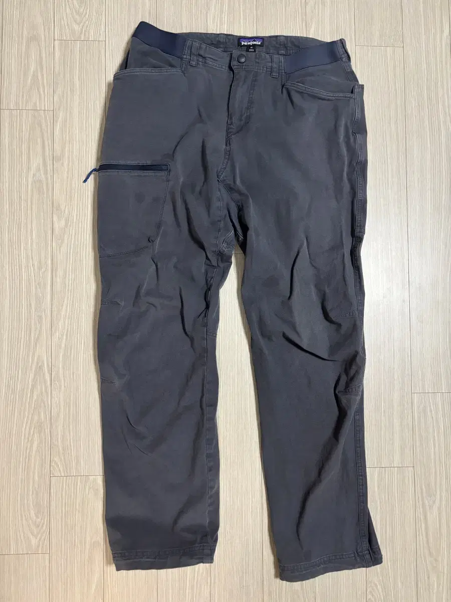 Patagonia Venga Rock Pants size 32