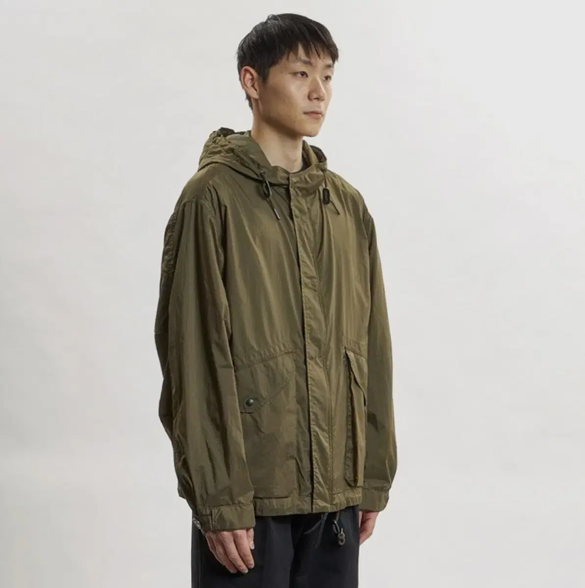 [M] 21ss Eastrog Moz Short Parka Olive