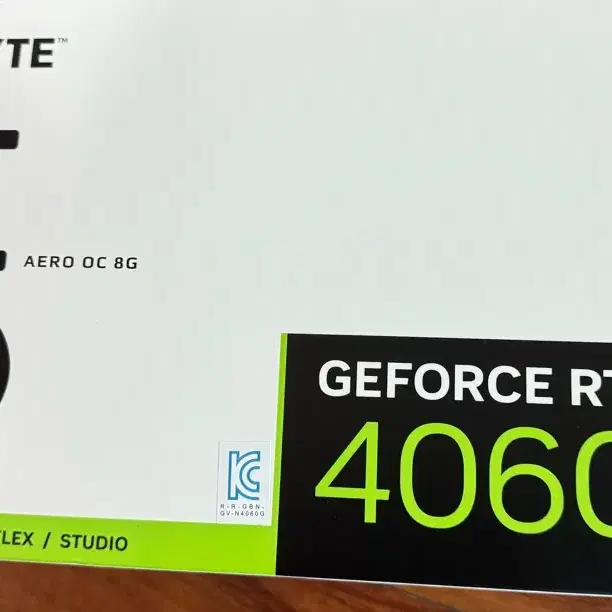 RTX 4060 AERO 미개봉