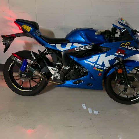 (개인) 스즈키gsx-r125 요시무라 19년식2만 중반 픽시대차 써론대