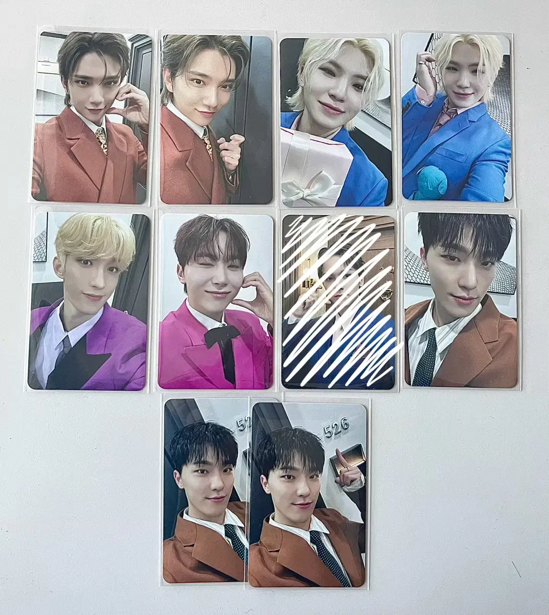 Seventeen 12th Carat Vahn Random Photo Card wts Sells