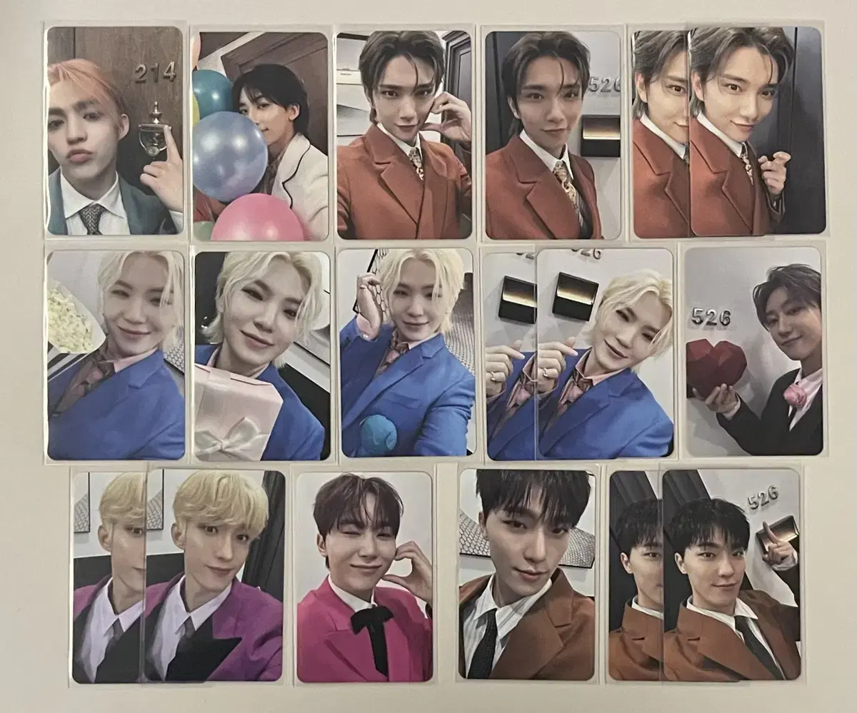 Seventeen 12th Carat Vahn Random Photo Card wts Sells