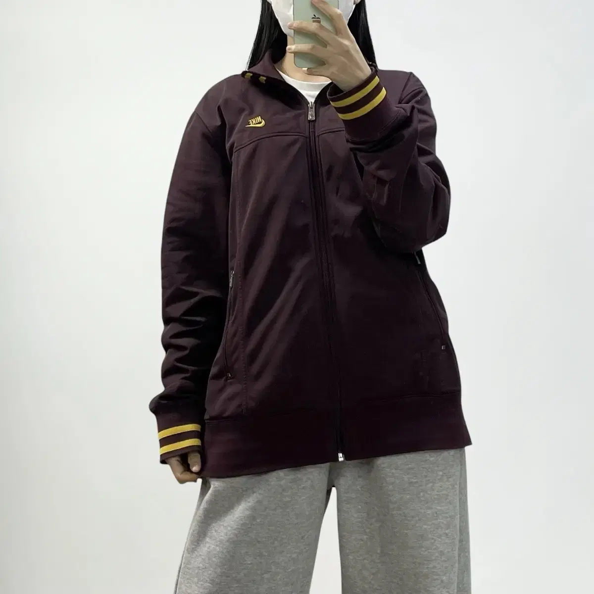 Nike Swoosh Logo Track Top Jersey Burgundy