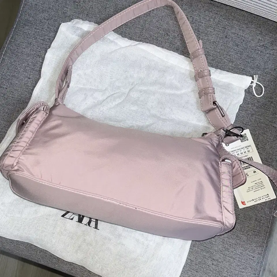 Zara 자라 포켓숄더백 모브핑크