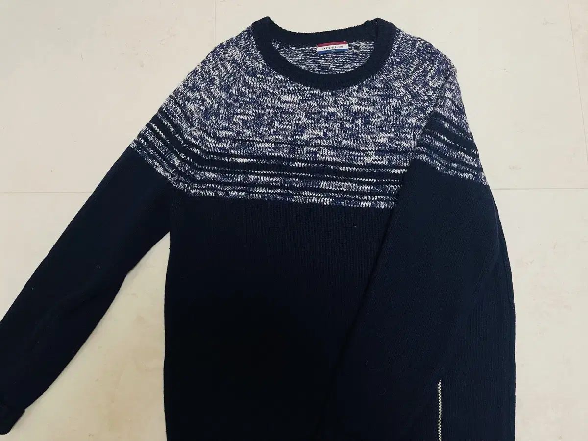 Carte Blanche Navy Knit XL 105 size