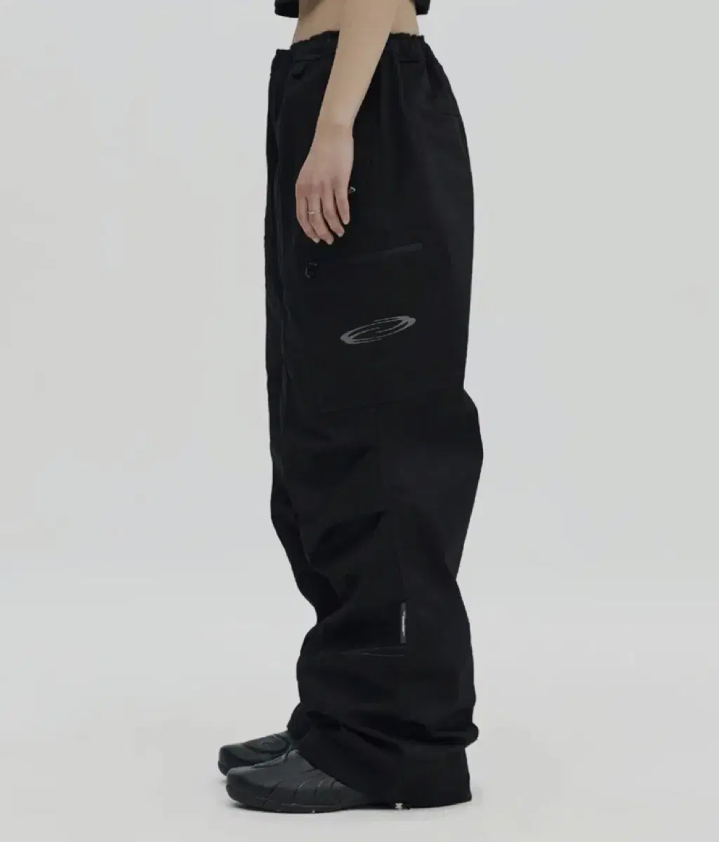 오프닝프로젝트 Drawstring Cargo Pant (카고팬츠)