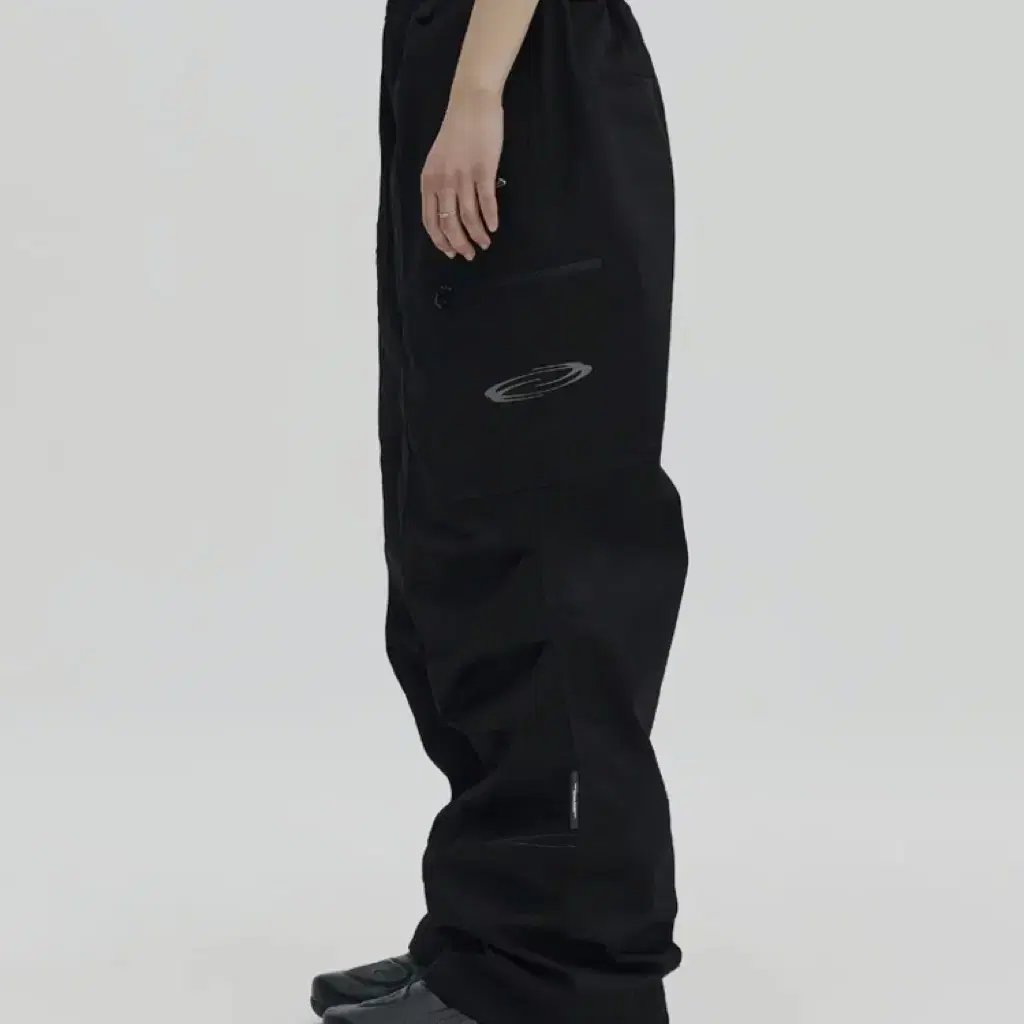 오프닝프로젝트 Drawstring Cargo Pant (카고팬츠)