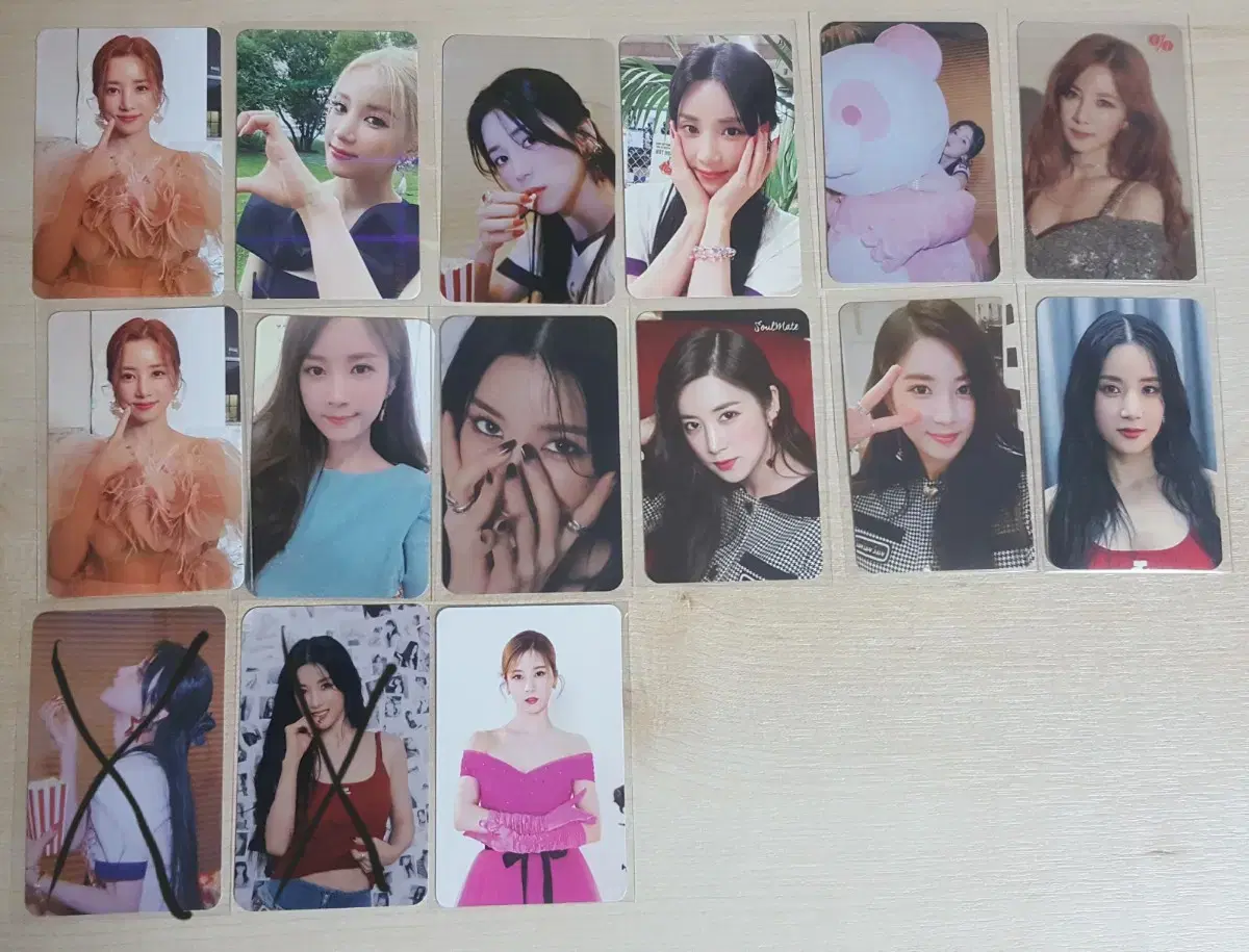 Apink park chorong photocard sells!