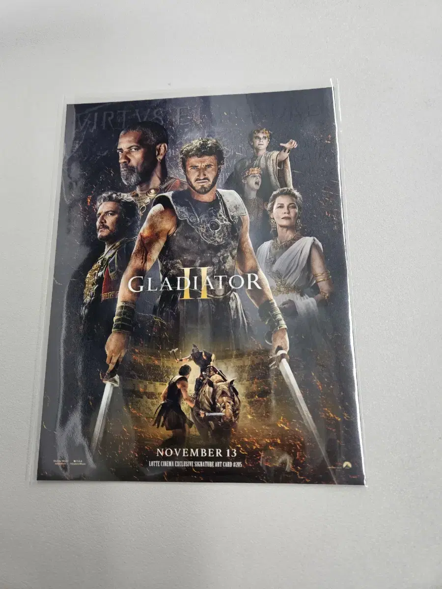 Lotte Cinema Gladiator 2 Art Card sealed I sell it new