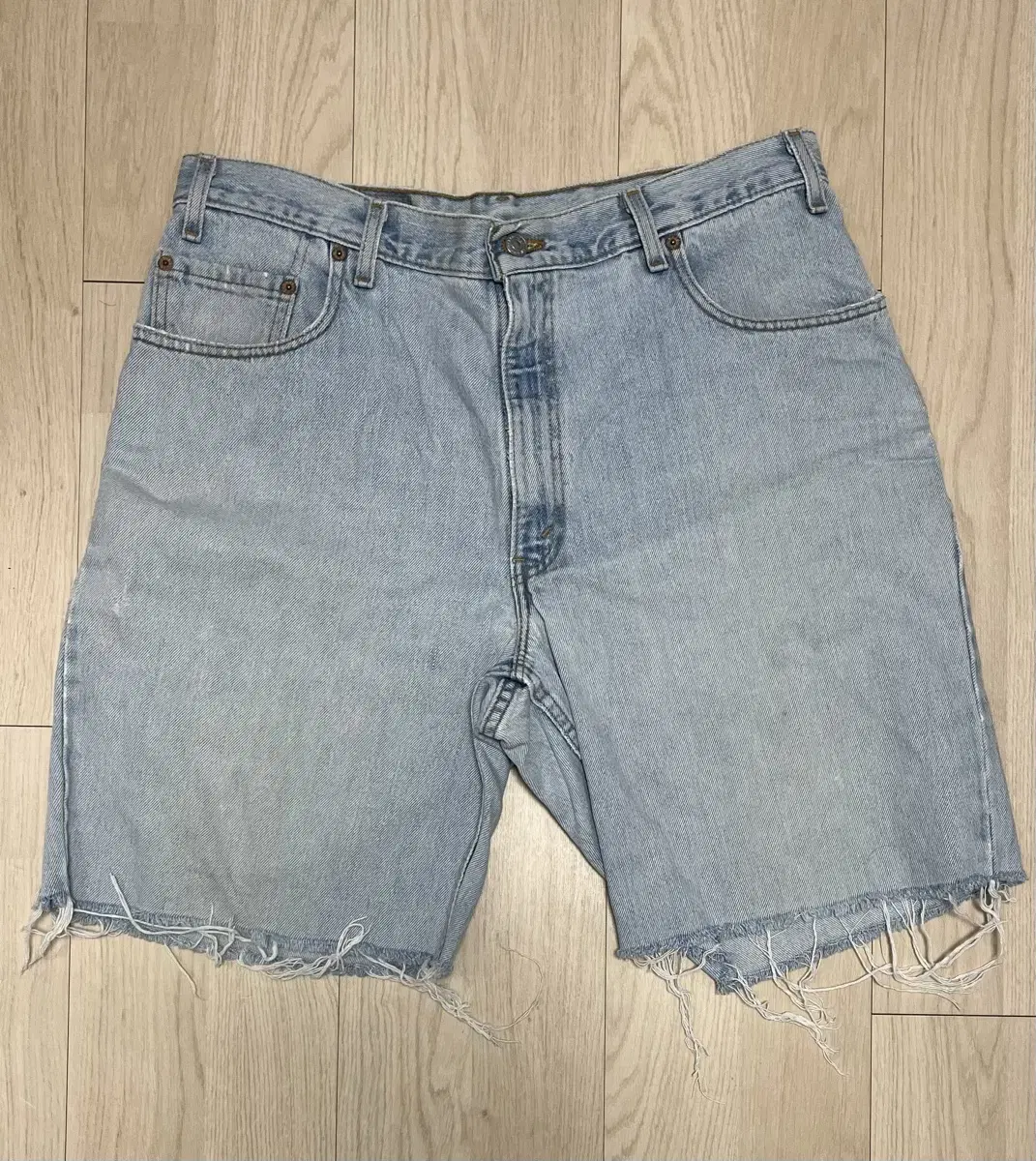 80s Levi's 560 Sun Denim