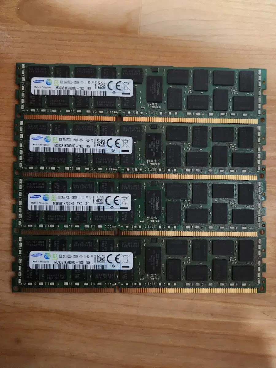 서버용 삼성 램 DDR3 12800R 8Gx4=32G팝니다.