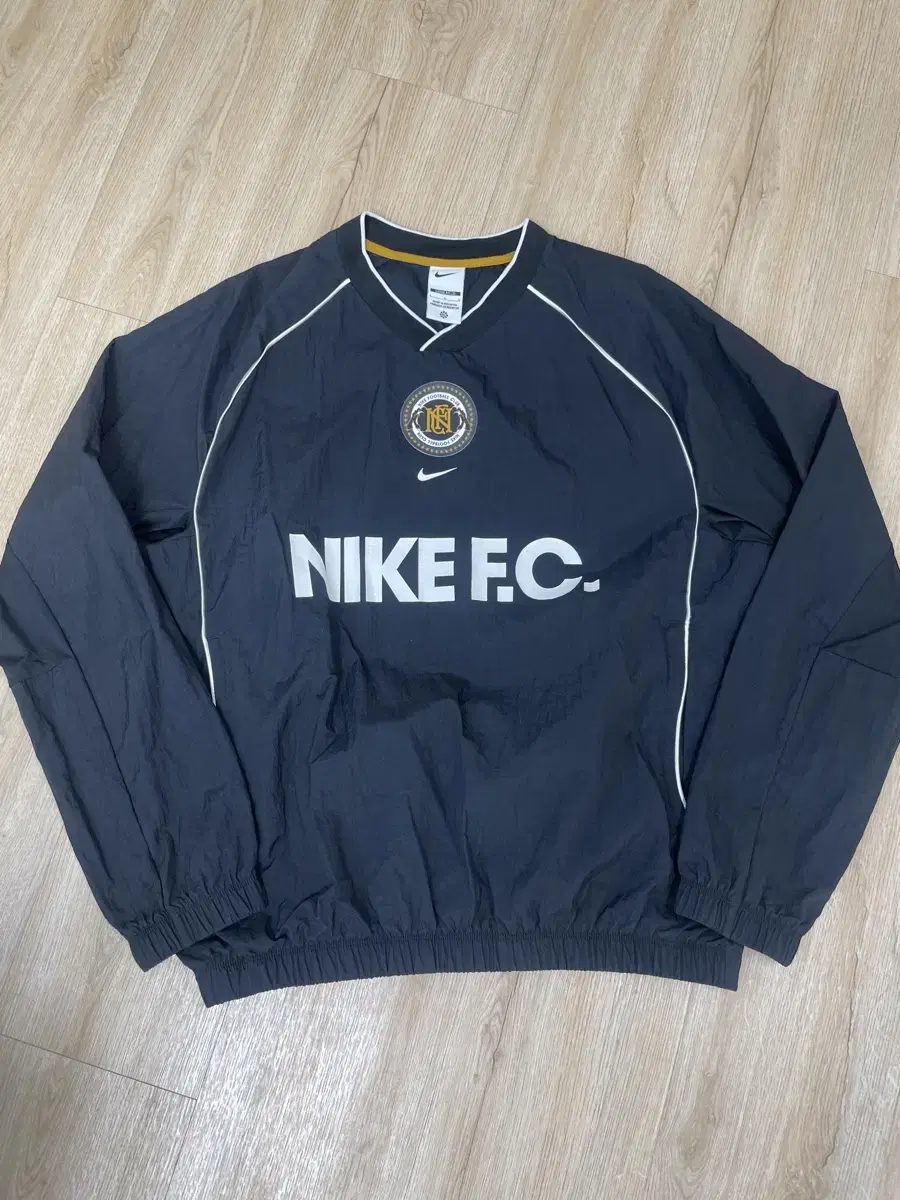 Nike Ripple Tops