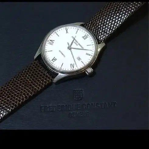 프레드릭 콘스탄트 오토매틱 39mm (303X5B3)