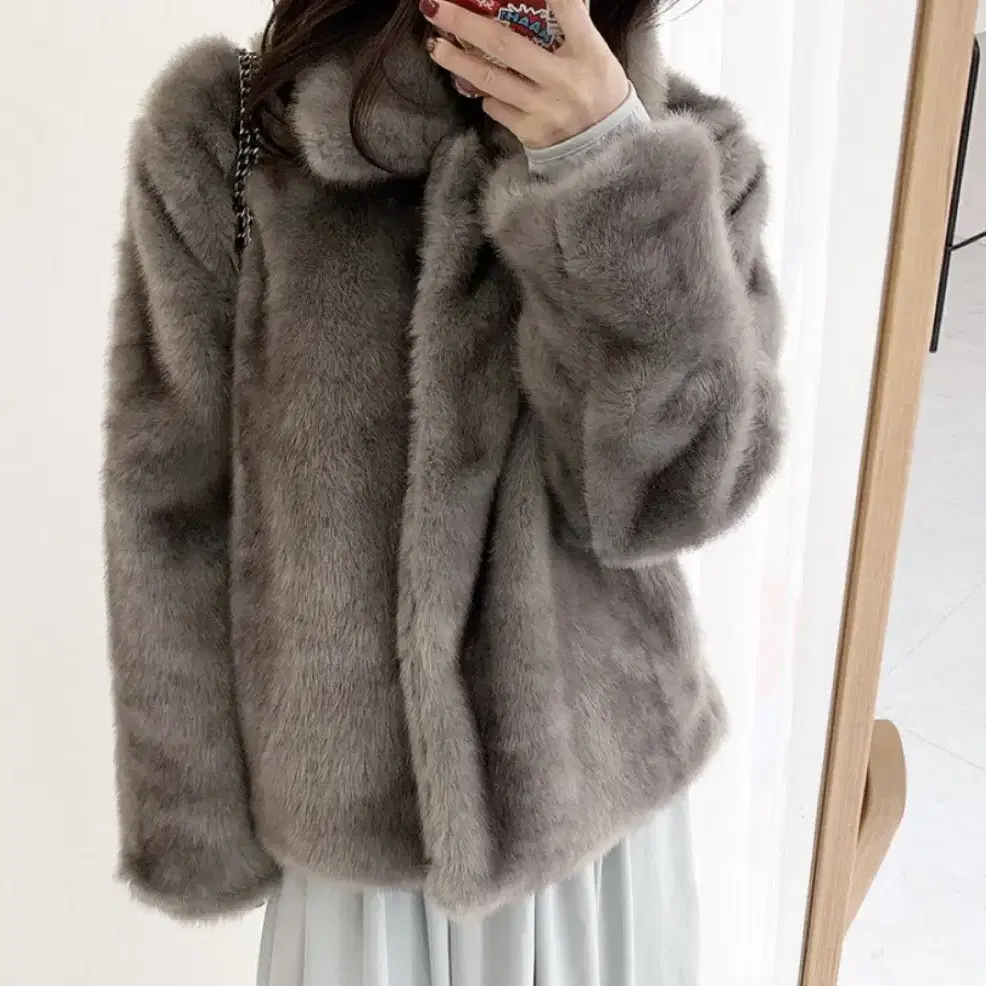 퍼 자켓 Fur Jacket