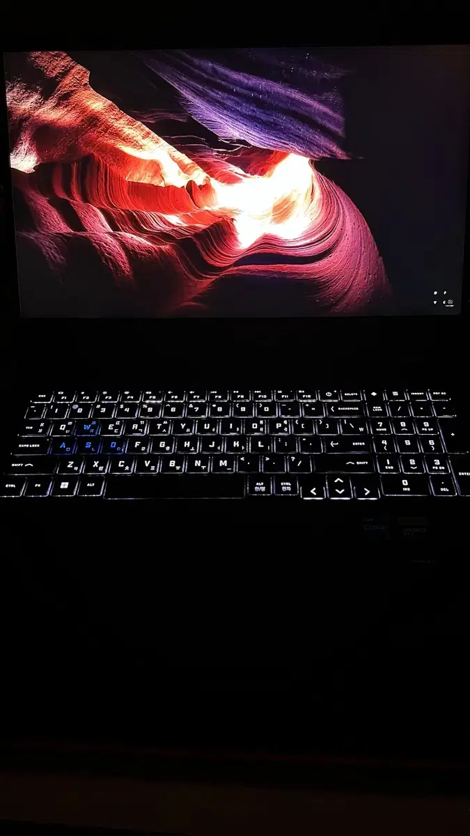 HP 오멘 16 고사양 노트북 240Hz