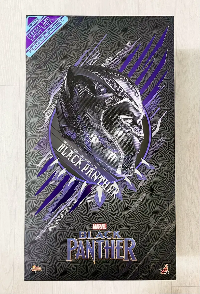 Hot Toys Black Panther Solo Movie 1/6