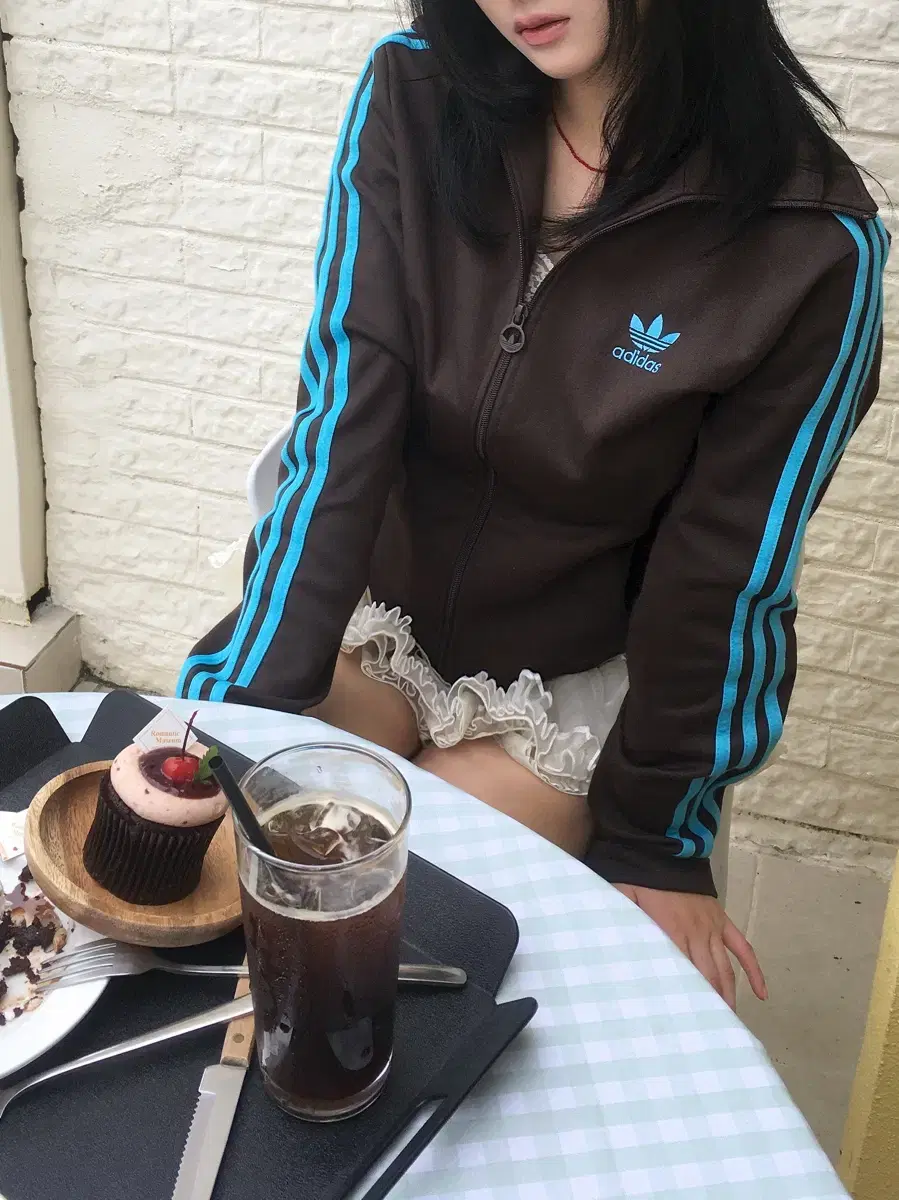 Adidas vintage 아다디스 빈티지 브라운민트 져지