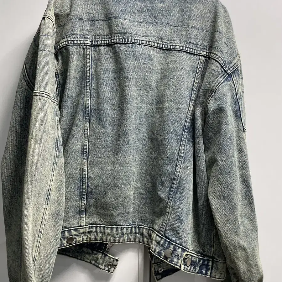 Argue culture denim crop jacket