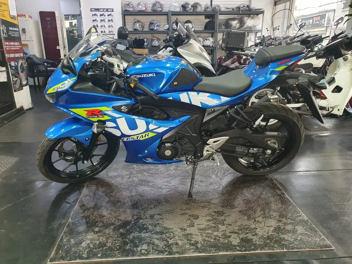 스즈끼 GSX-R125ABS 스마트키23년식350만 판매!