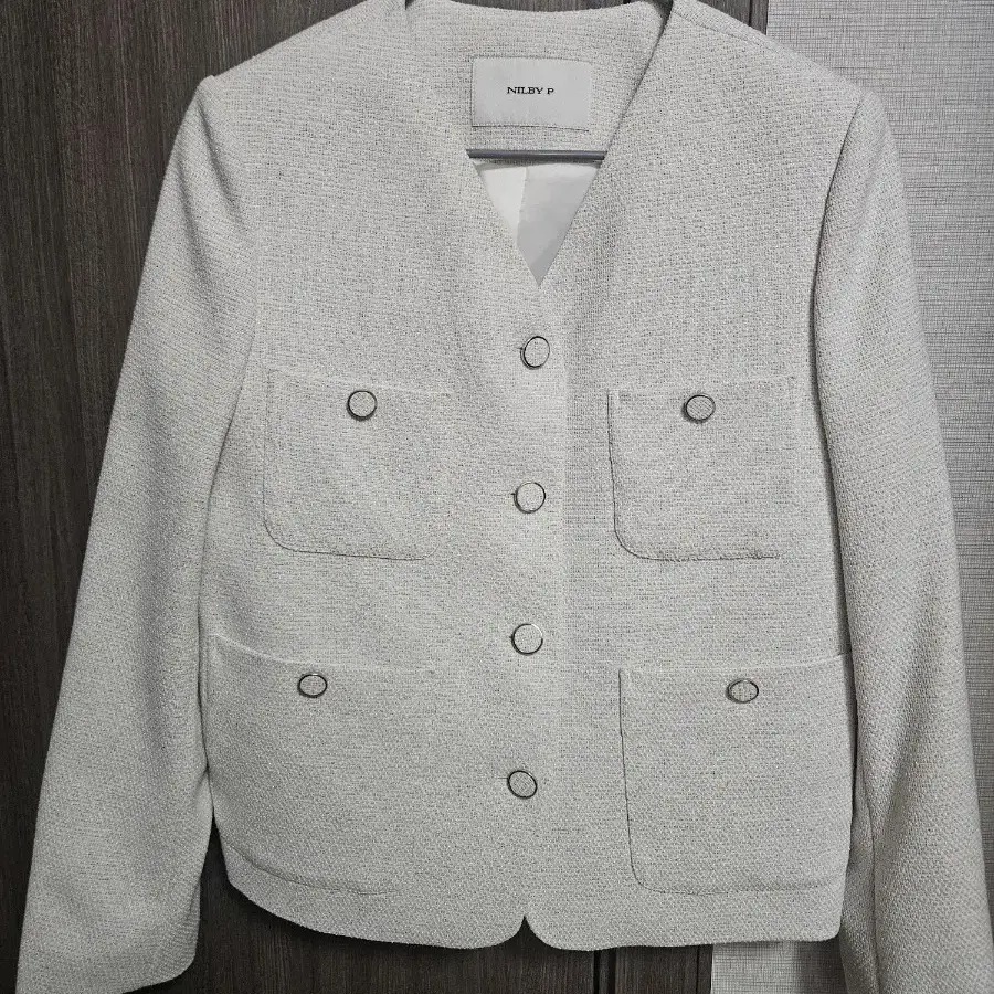 [닐바이피] tweed crop jacket 트위드 크롭 자켓 34사이즈