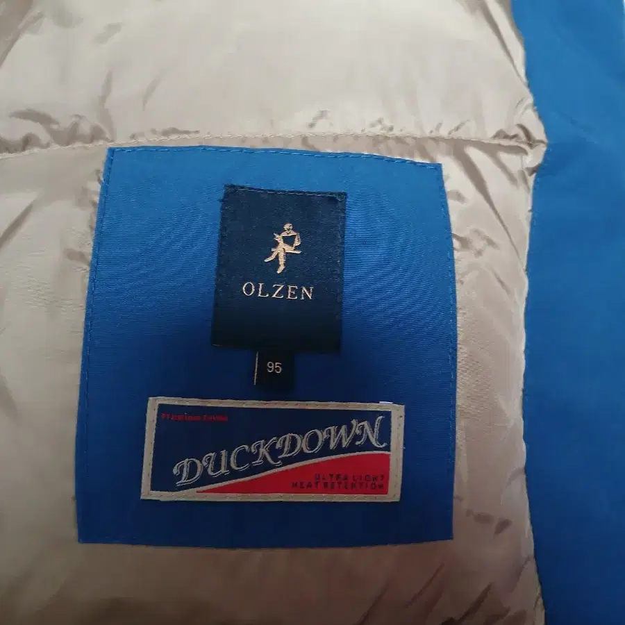 OLZEN.  고중량 패딩