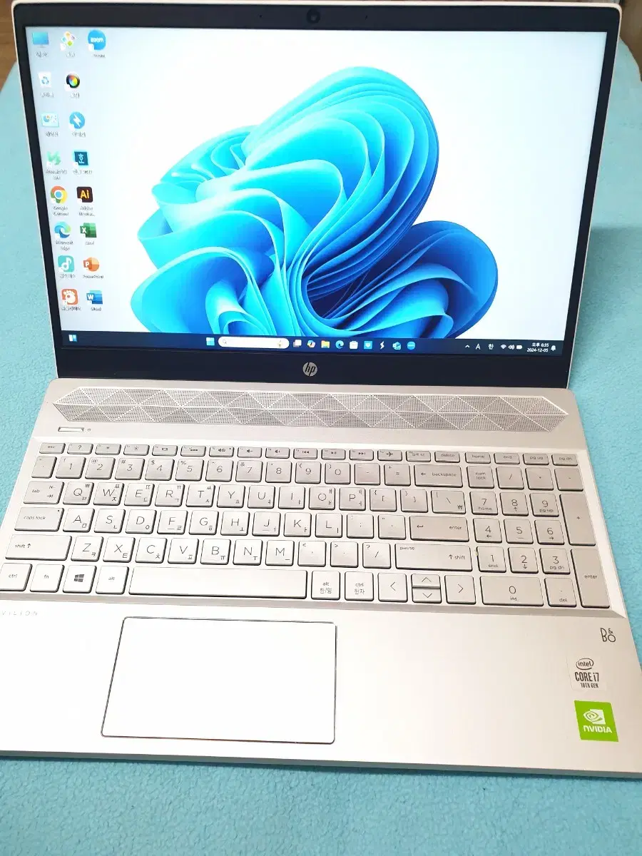 HP i7 1065G7 15.6인치 A급