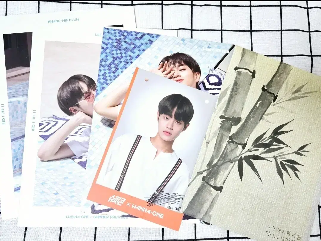 Wanna One lee daehwi hwang minhyun Merch bulk WTS