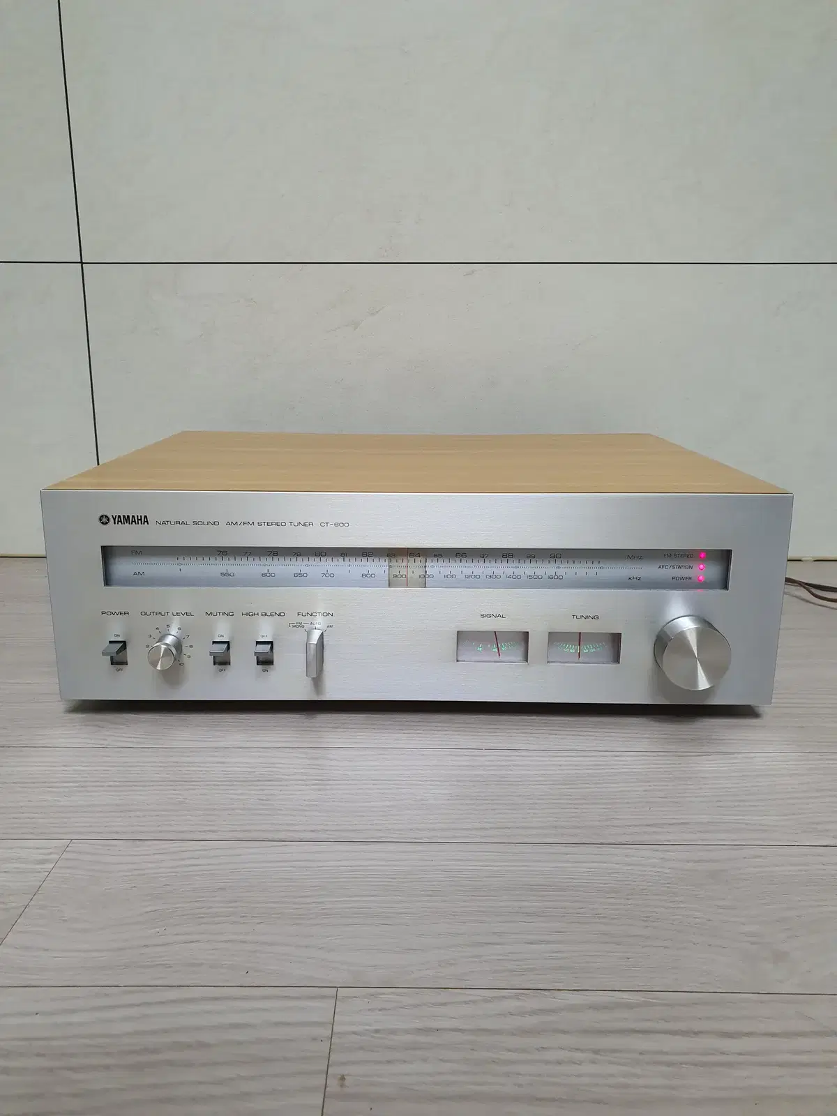 야마하 고급 아날로그 튜너 CT-600   ===   A급