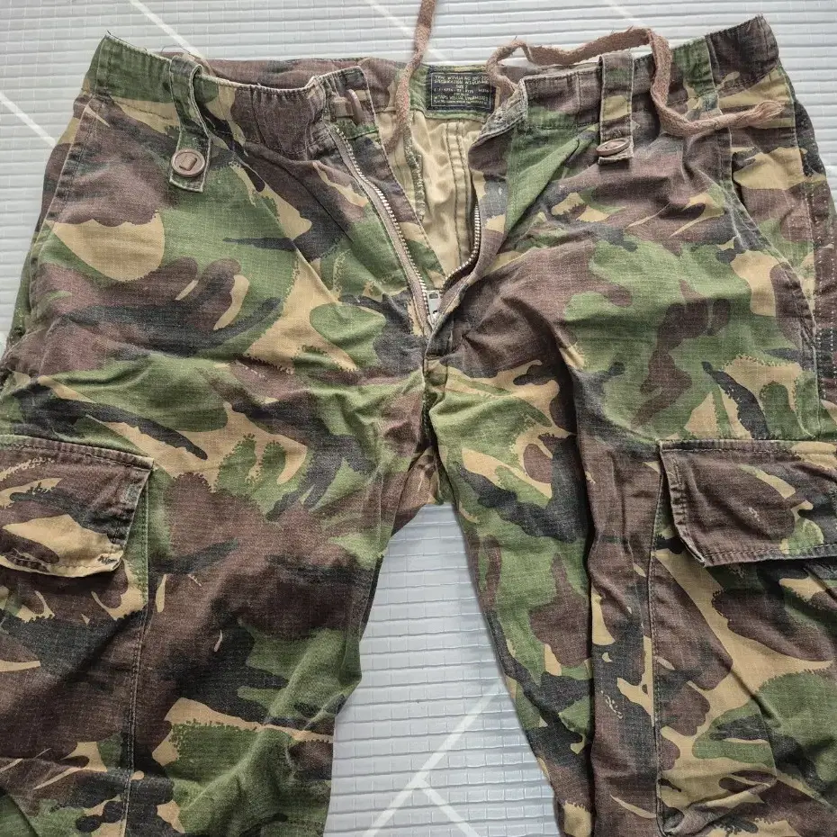 141 wtaps jungle pants england