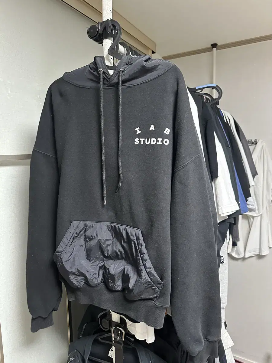 iAppstudio Woven Hoodie L