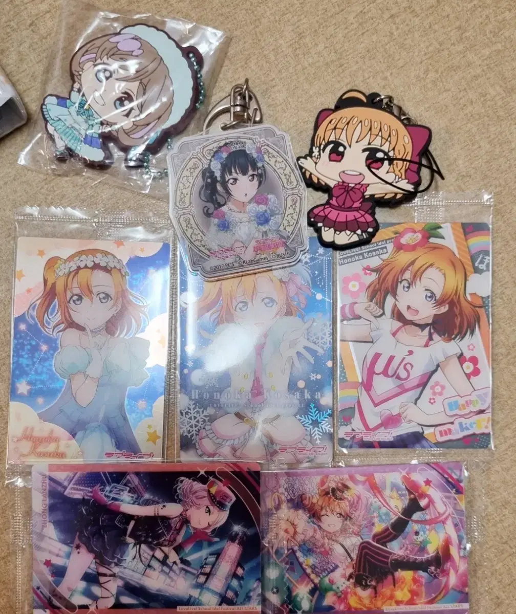 LoveLive bulk (weheas+acrylic+strap)